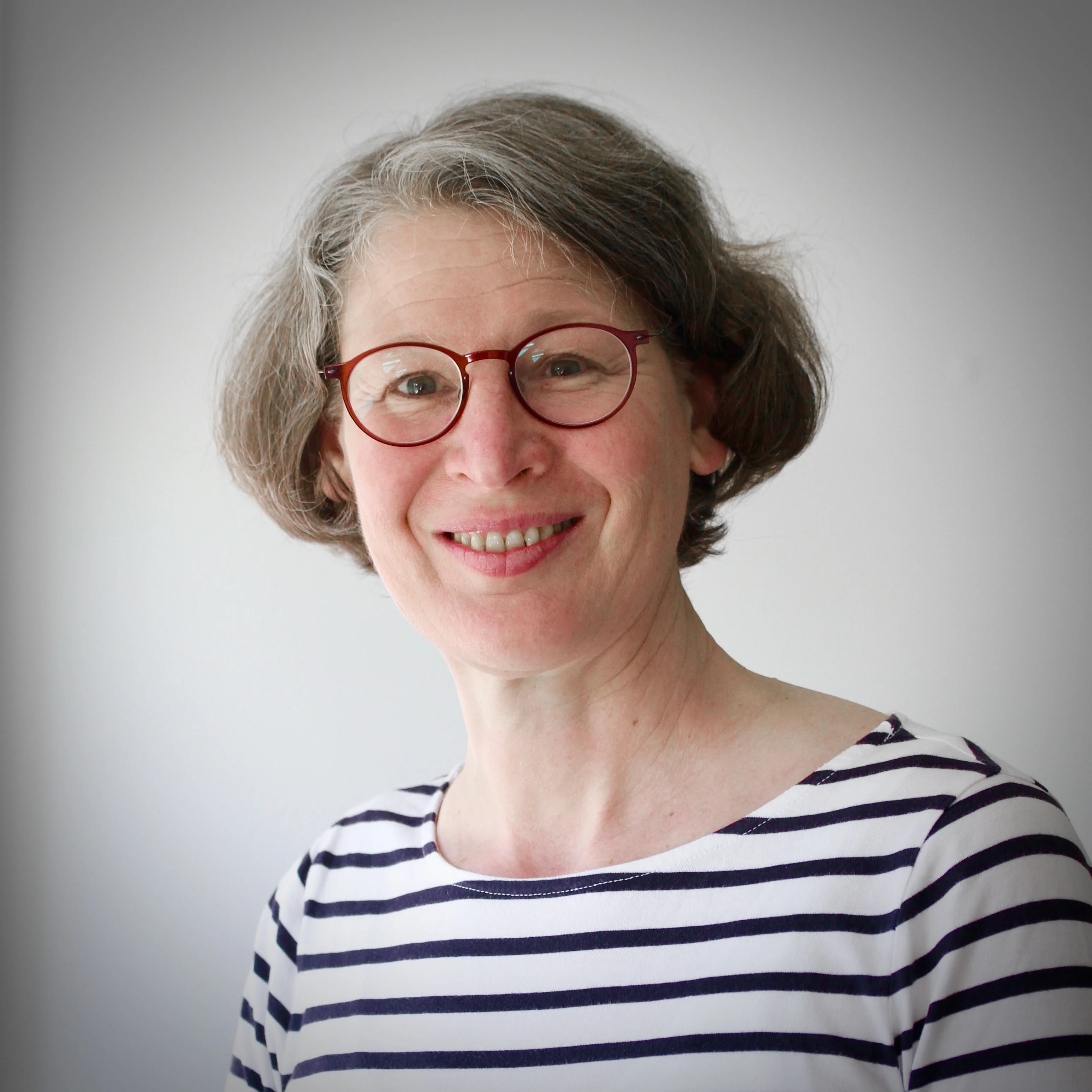 Prof. Sabine Ellinger