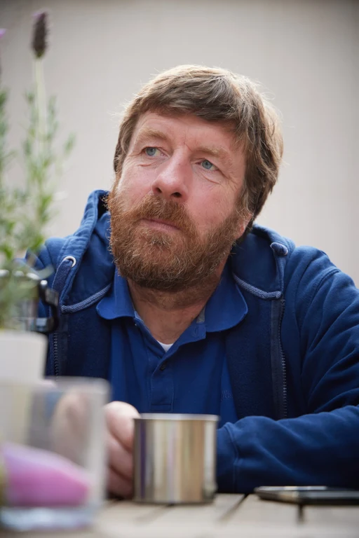 Wir besuchten Dieter Knieps im September. Er führte uns durch Ahrweiler.