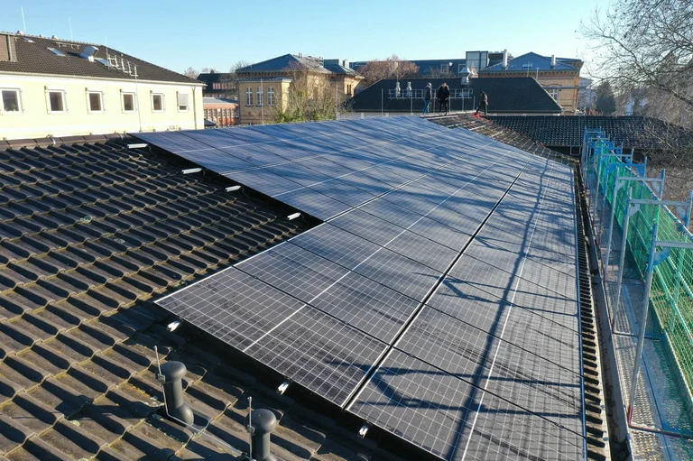 DIe neue Solar-Anlage in Poppelsdorf