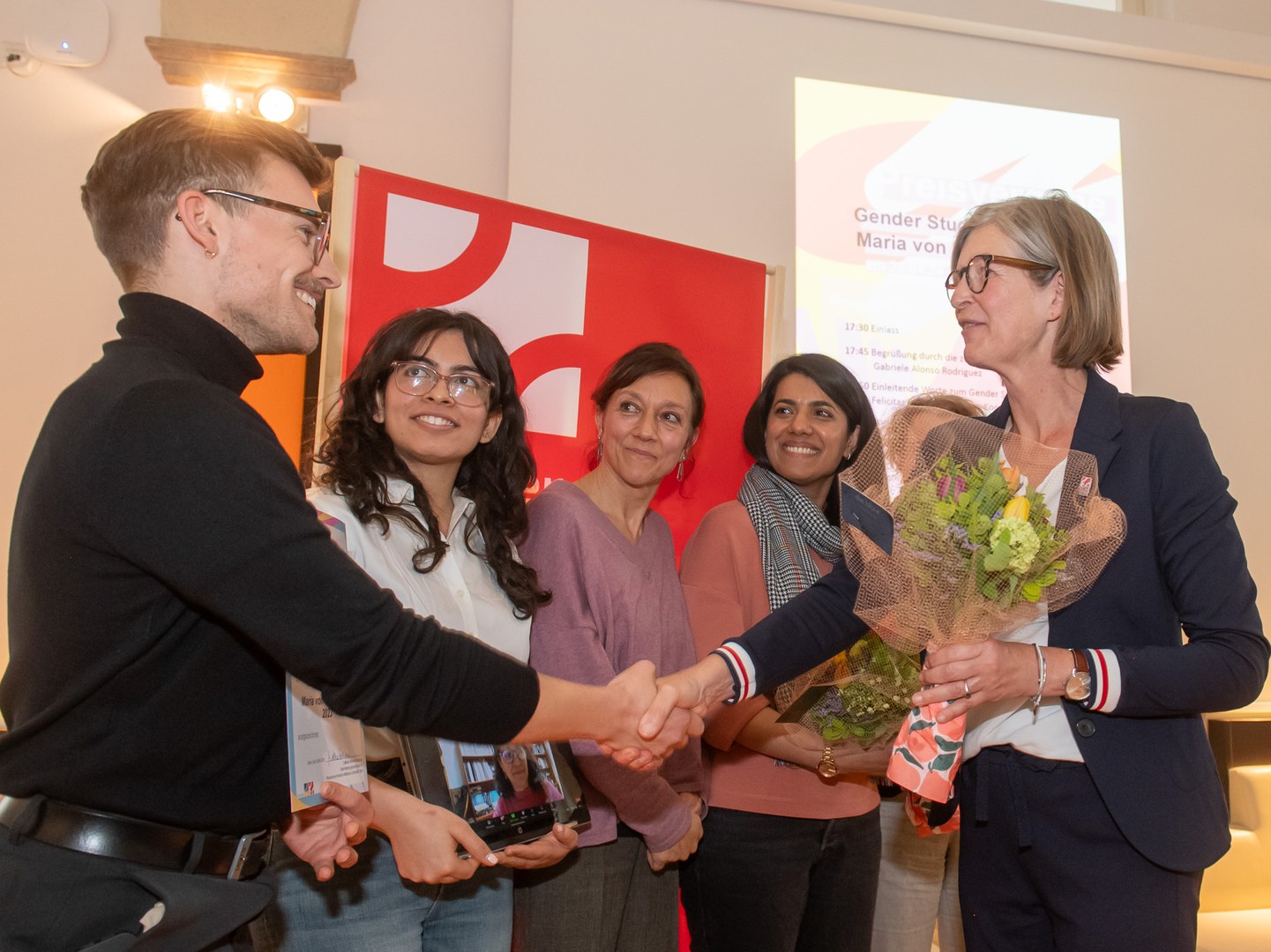 The University of Bonn Gender Equality Office has awarded the Gender Studies Prize 2023 and the Maria von Linden Gender Equality Prize 2023.