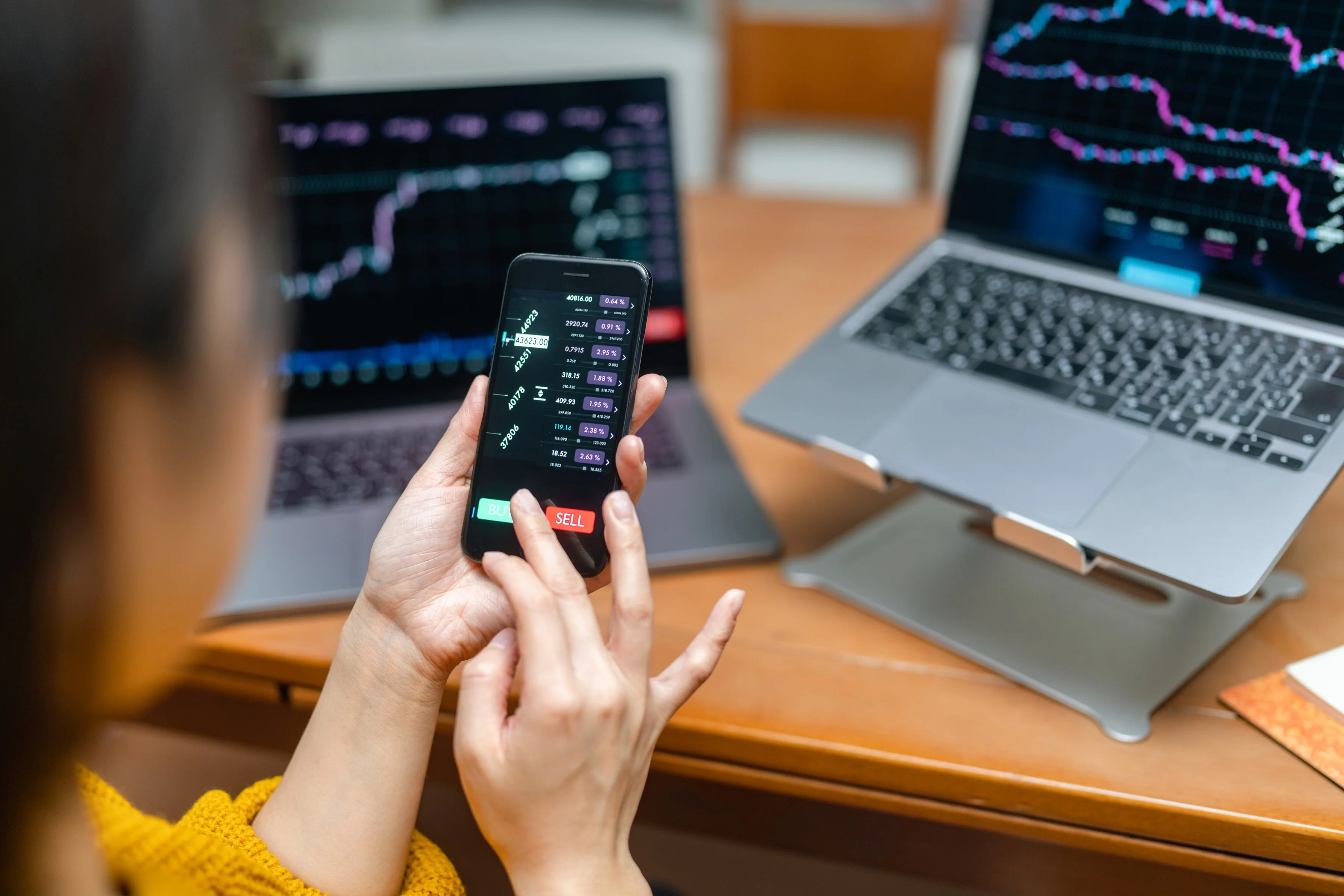 Good News, False Expectations? How People Assess Potential Returns in the Stock Market
