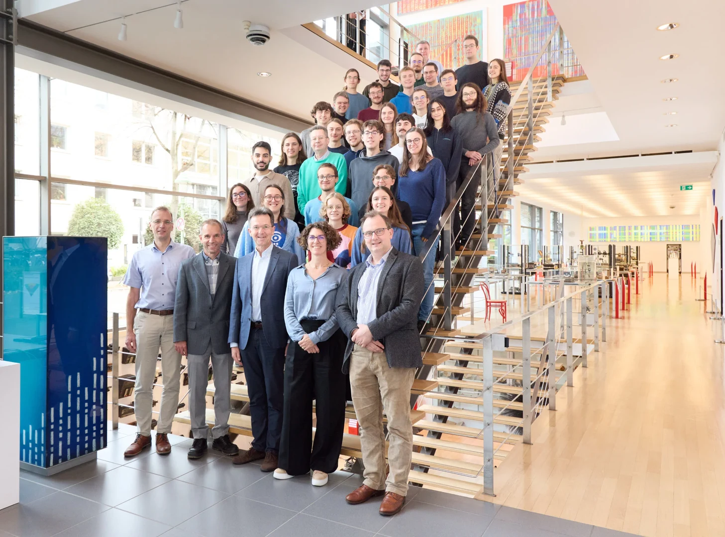 IBM and the University of Bonn are strengthening their cooperation (first row from left to right)