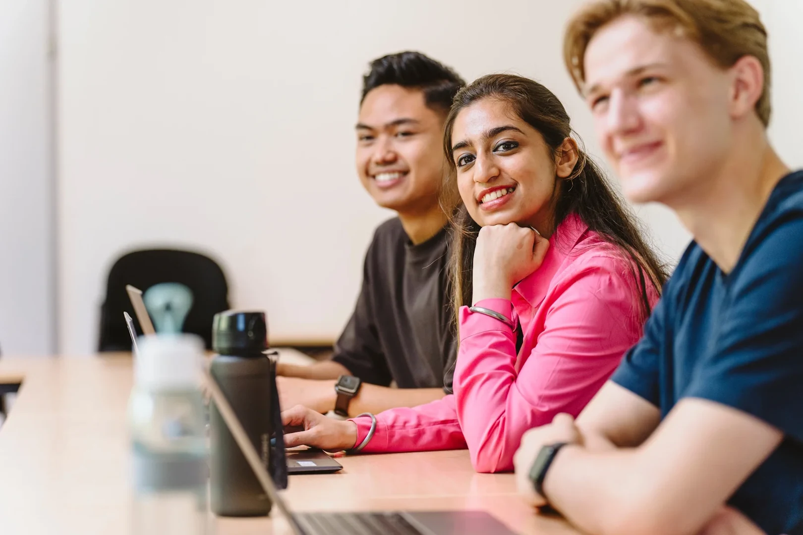 The “Be strong!” study support program provides assistance throughout the entire course of study—from orientation in the first semester through to graduation.