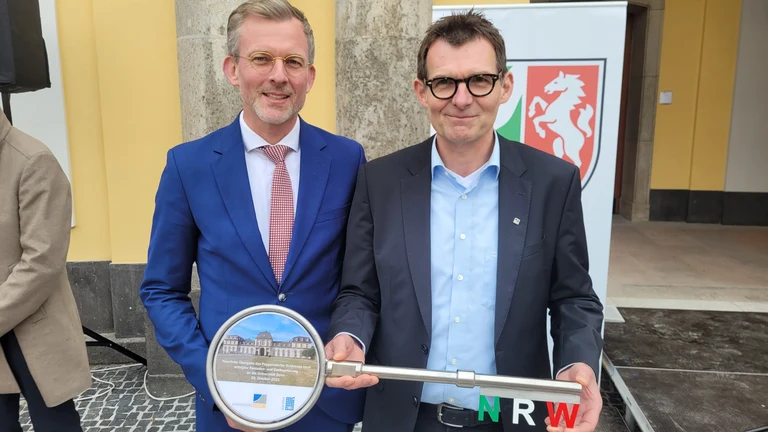 Poppelsdorf Palace Officially Handed Over