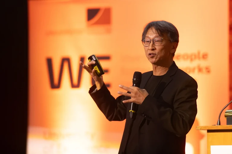 The lecture by Prof Dr Michael Pankratz from the Life & Medical Sciences Institute (LIMES) dealt with circadian genes that determine our daily rhythm.