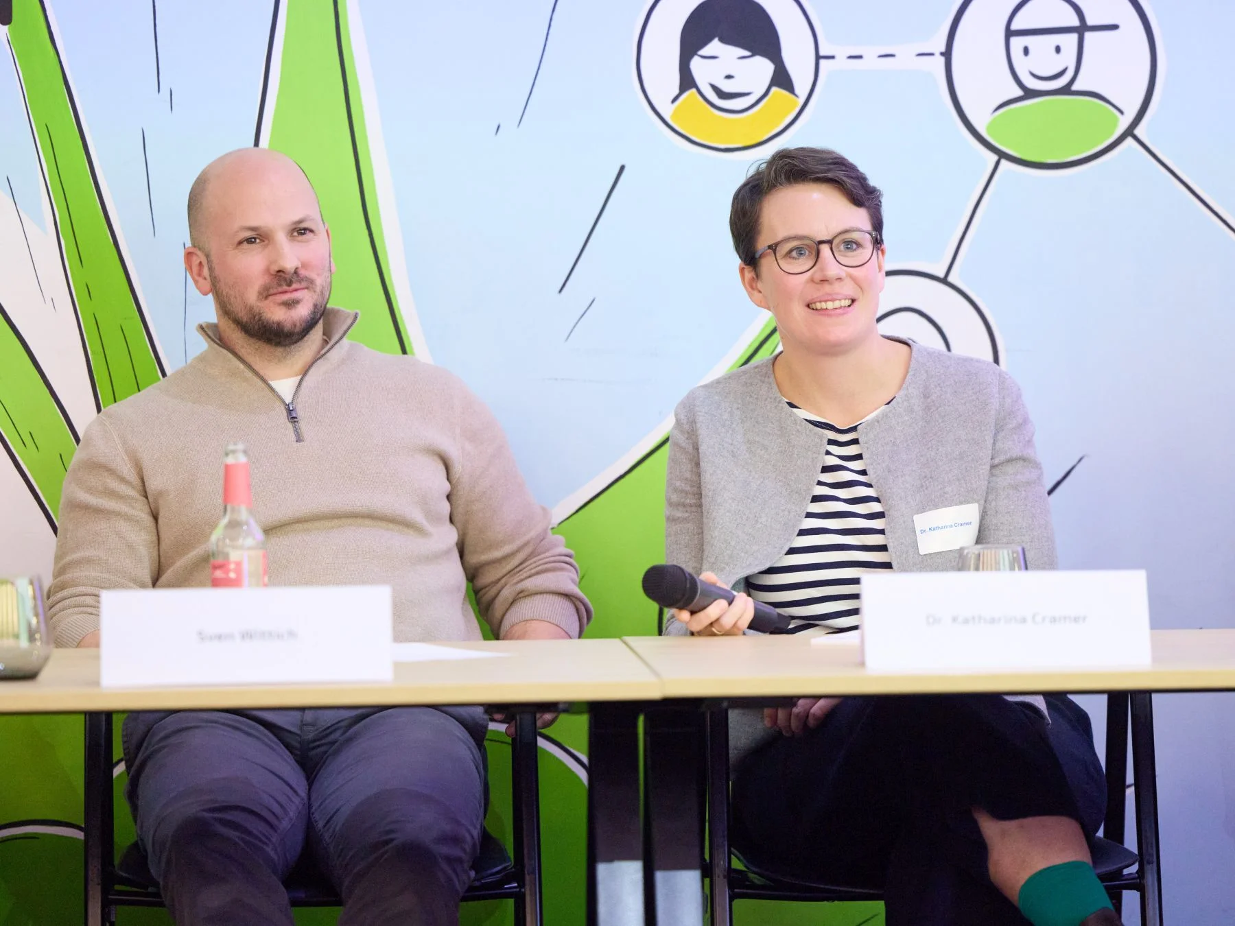 Sven Wittich and Dr. Katharina Cramer are members of the jury.