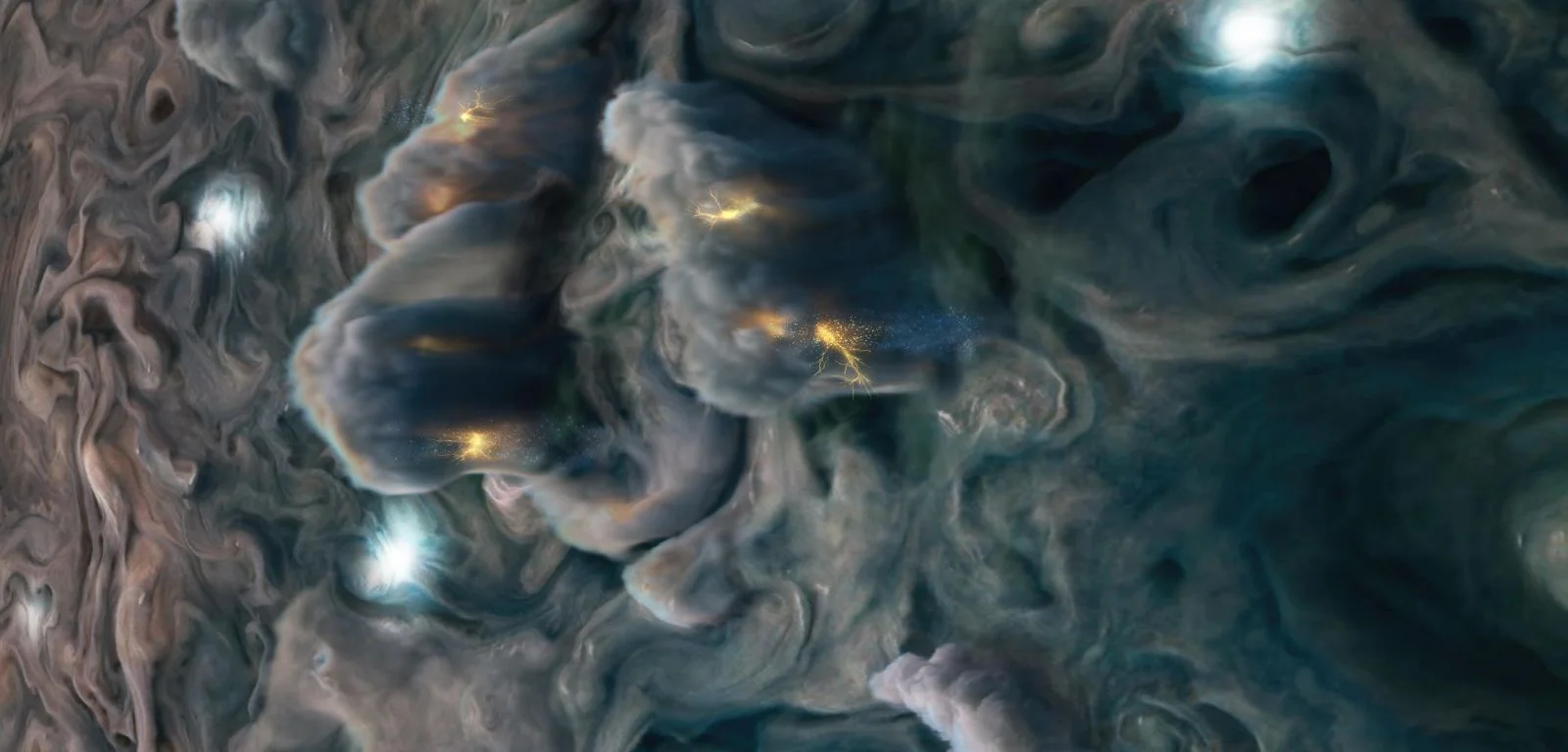 Life could exist in the clouds of Jupiter but not Venus
