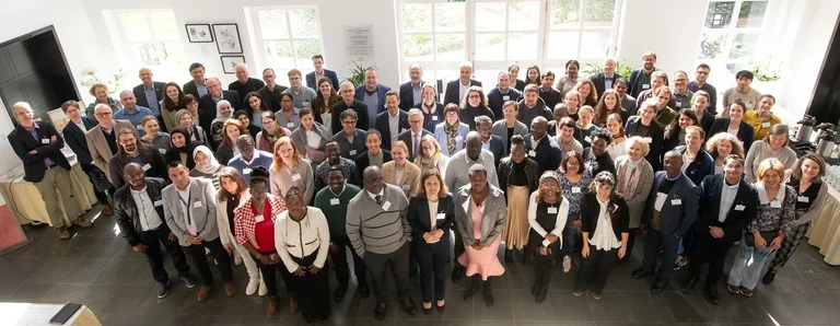 A great many researchers from Germany, Ghana, Burkina Faso, Kenya and Sweden as well as colleagues from the University of Bonn had accepted the invitation from the new Hertz Professor Ina Danquah (center) to the opening symposium entitled “The Role of Nutrition in Planetary Health”