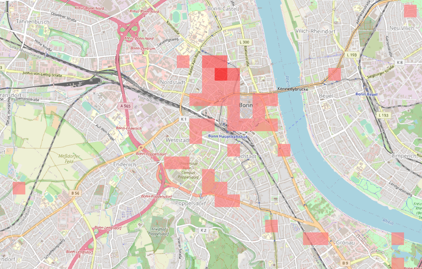 The squares marked in red indicate where cherry blossoms were photographed. The darker the square, the more photos of cherry blossoms were taken (light red: 1 to 26 images; red: 27 to 52 images; dark red: 53 to 77 images). The total data set includes 380 images.