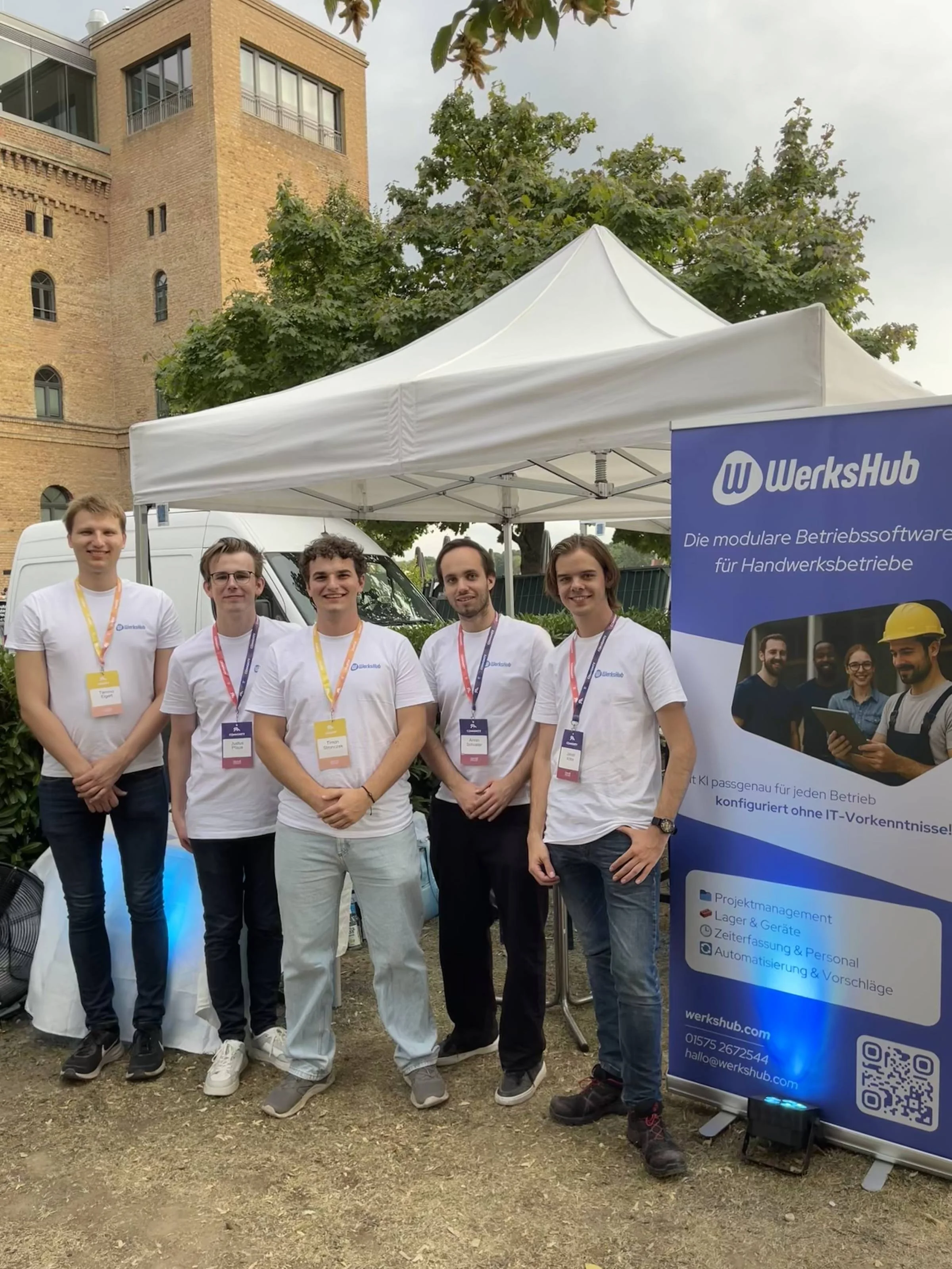 Das Team von WerksHub beim Startup Open Air (v.l.): Tamino Elgert, Justus Pfaue, Timon Stronczek, Armin Schuster, Jakob Köhn