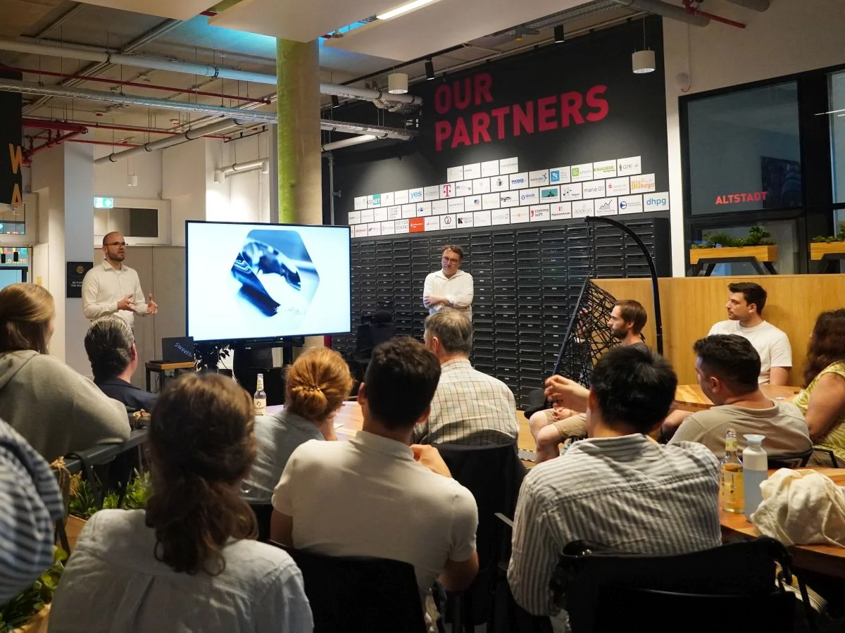 Monthly start-up get-together hosted by the University of Bonn, DIGITALHUB, and Bonn-Rhein-Sieg University of Applied Sciences