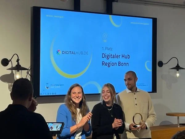 The DIGITALHUB.DE team at the award ceremony