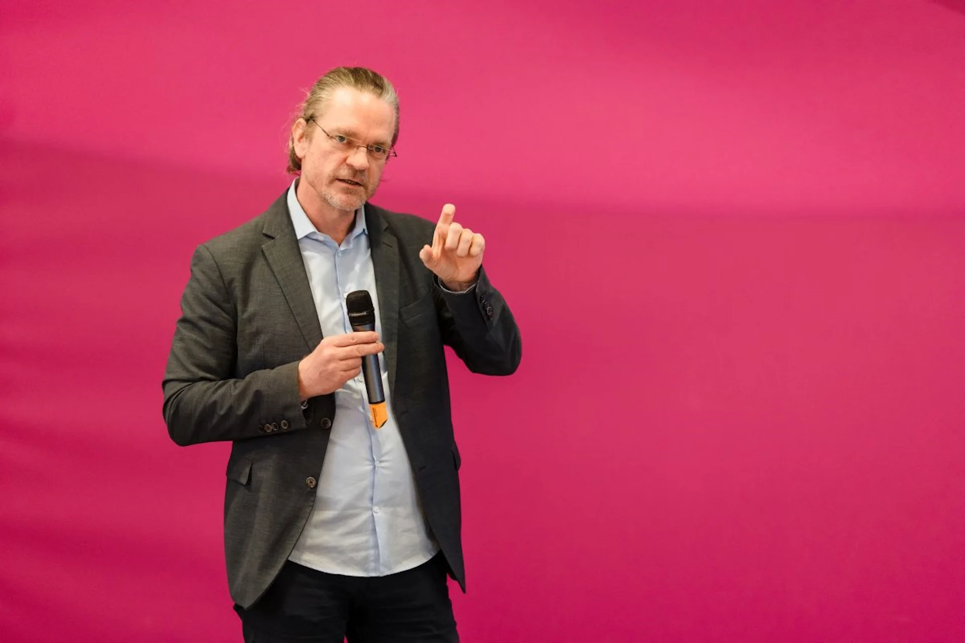 Prof. Dr. Christian Bauckhage bei seiner Keynote „Machine Learning in Industry“