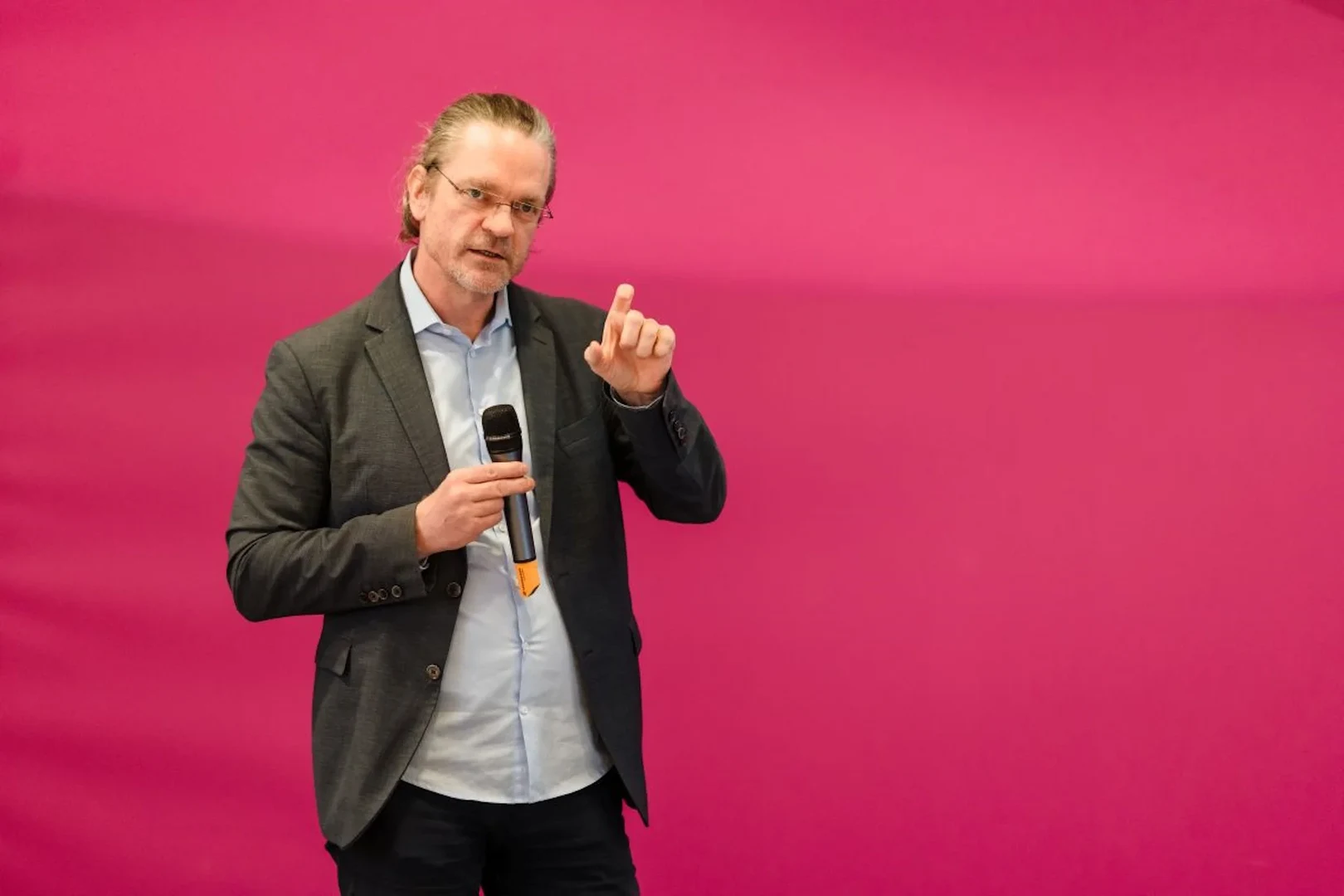 Prof. Dr. Christian Bauckhage bei seiner Keynote „Machine Learning in Industry“