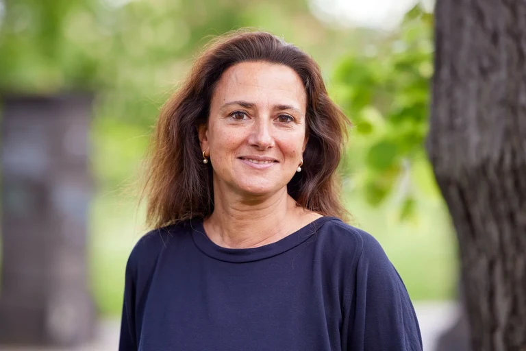 Prof. Dr. Annette Scheersoi draws a positive conclusion after one year of new waste management.