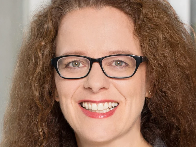 Prof. Dr. Isabel Schnabel