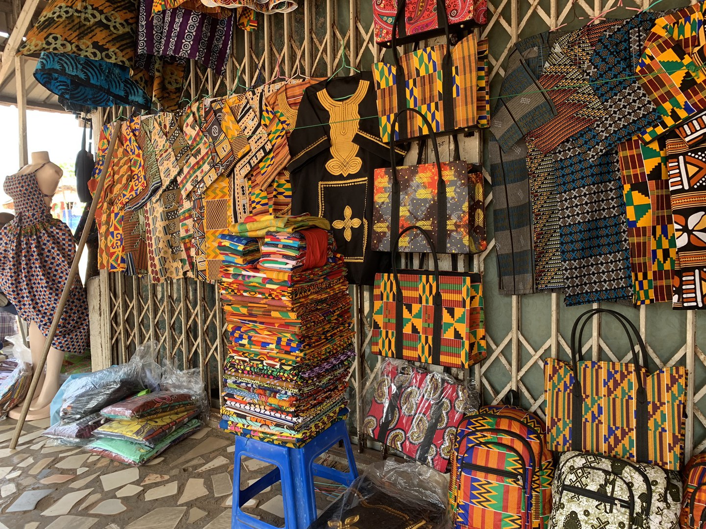 An art market in Ghana.